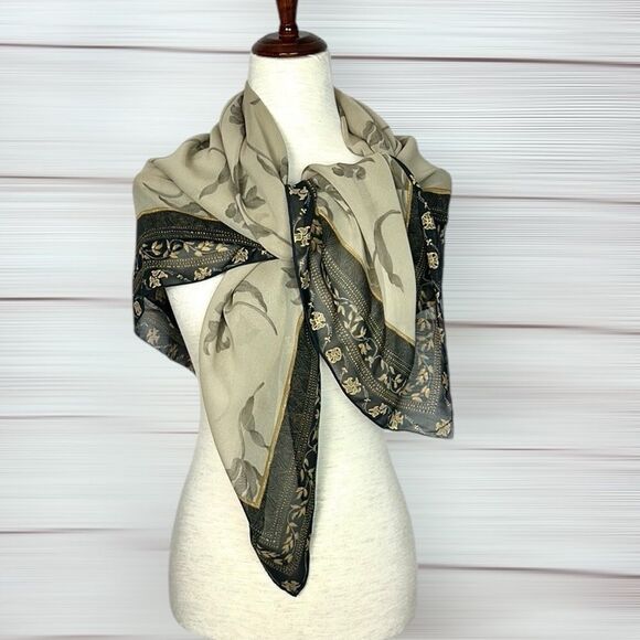 Silk Crepe Square Scarf Taupe Gray Floral Print Hand Rolled 41x41 inches - Picture 7 of 11